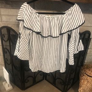 Maurices off the shoulder blouse